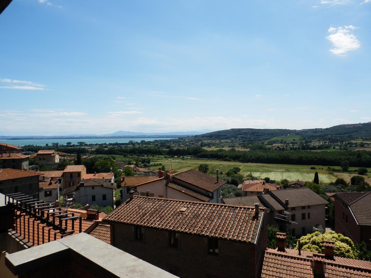 Appartamento Oscar Tuoro sul Trasimeno Exterior foto